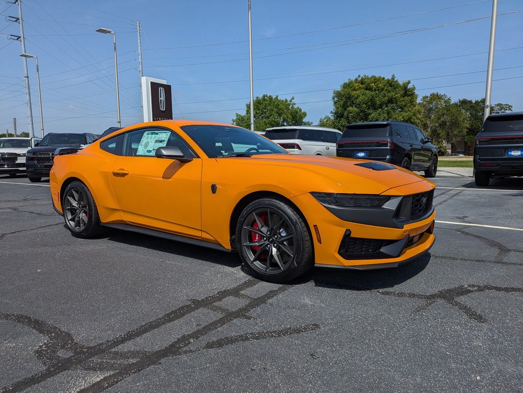2026 Ford Mustang Dark Horse Fastback