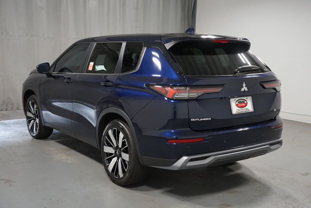 Thumbnail: 2025 Mitsubishi Outlander - 6