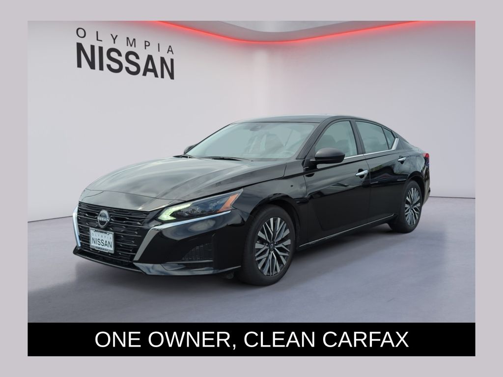 2025 Nissan Altima