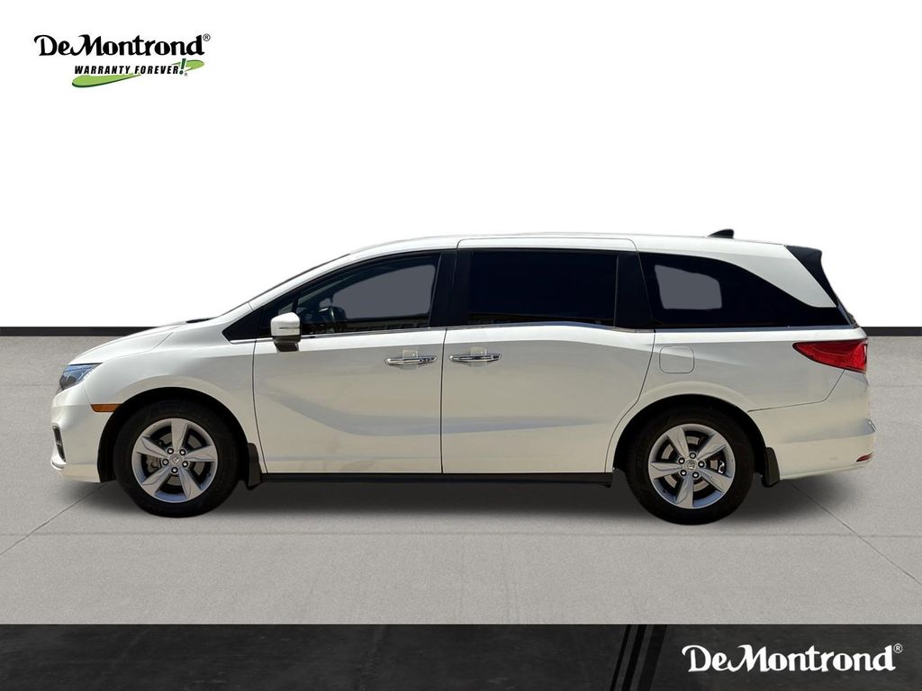 2018 Honda Odyssey EX-L White at Community Honda