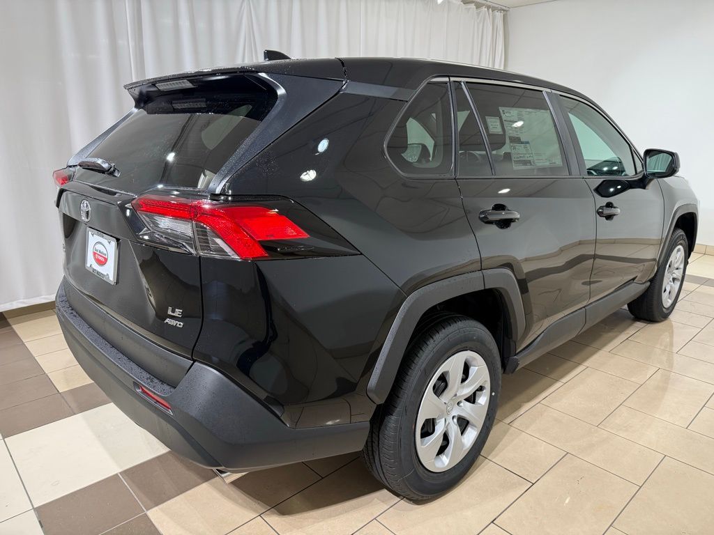 Thumbnail: 2025 Toyota RAV4 - 5