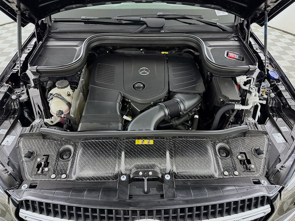 Thumbnail: 2026 Mercedes-Benz GLE - 30