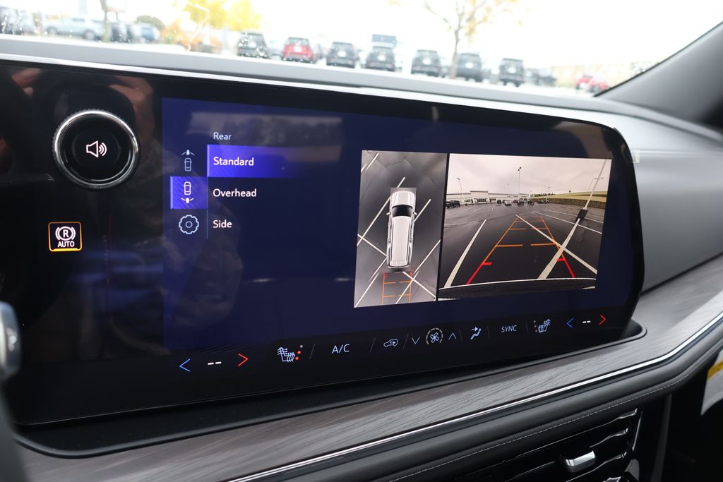 Thumbnail: 2026 Chevrolet Suburban - 28