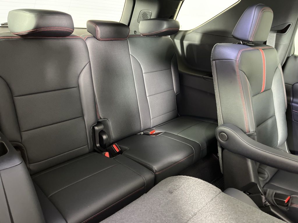 Thumbnail: 2026 Chevrolet Traverse - 17