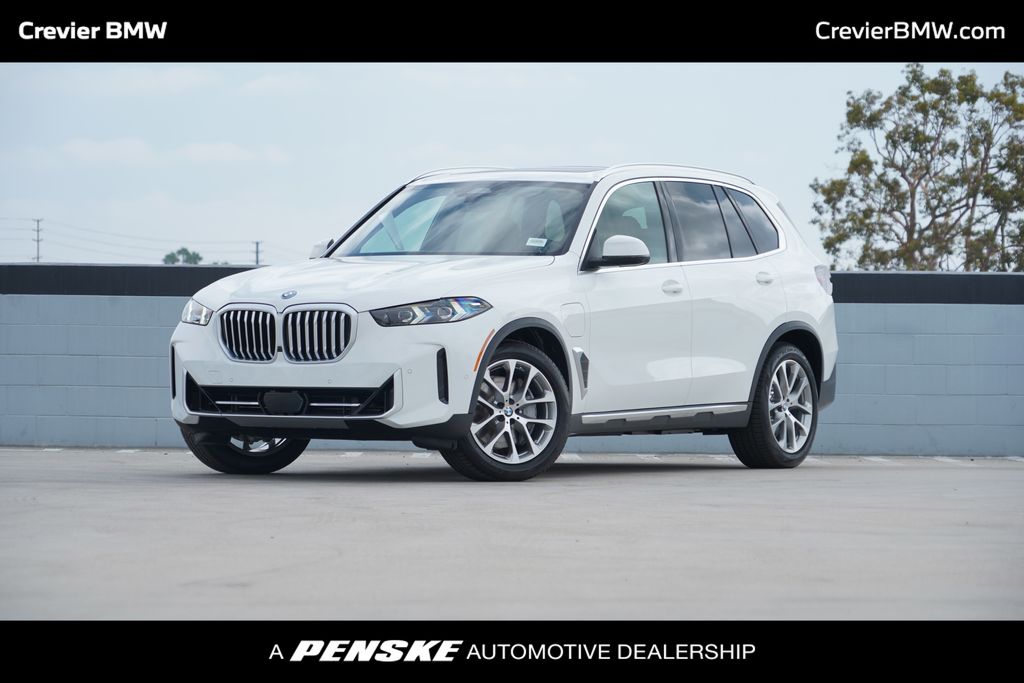 Thumbnail: 2026 BMW X5 - 1