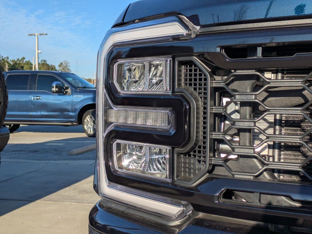 2025 Ford F-250 LARIAT