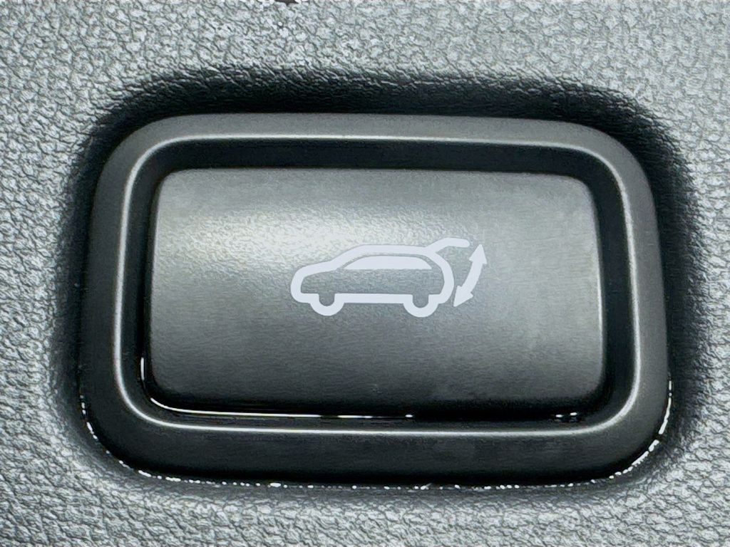 Used Car 2022 Hyundai Tucson Hybrid  Sel Convenience For Sale Under $20,000 In Austin, Texas