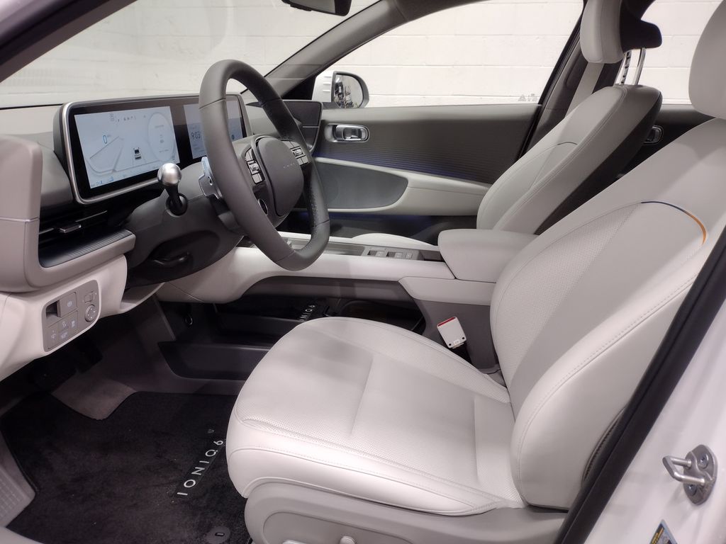 2025 Hyundai IONIQ 6 SEL