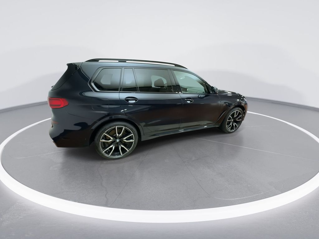 2022 BMW X7 xDrive40i 9