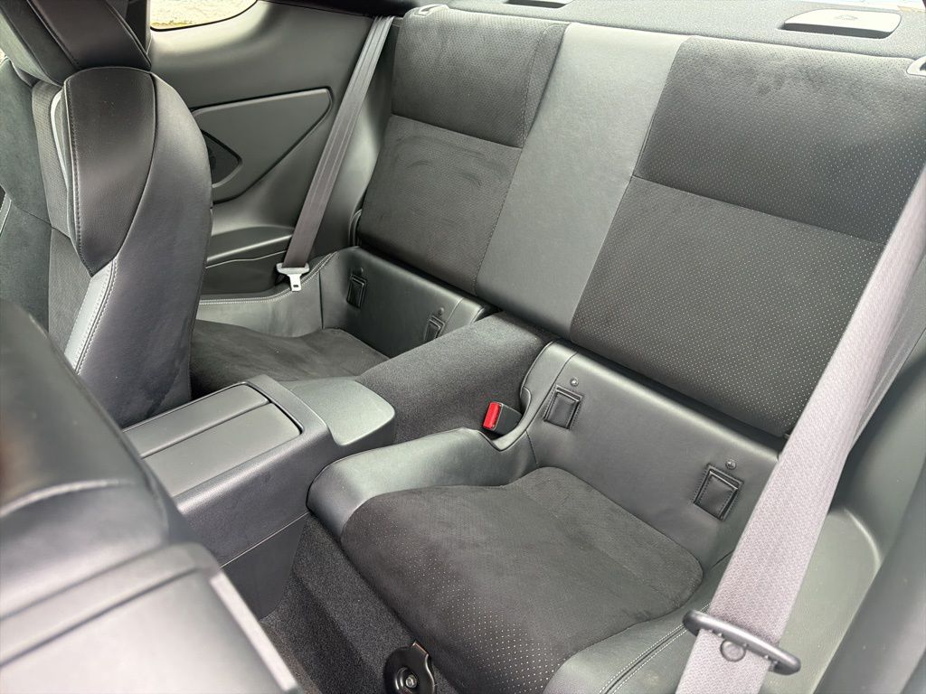 Thumbnail: 2023 Toyota GR86 - 13