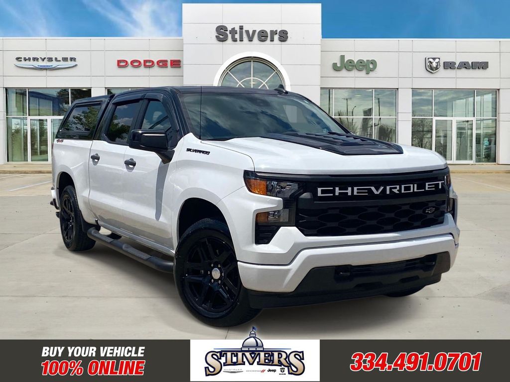 2023 Chevrolet Silverado 1500 Custom Crew Cab 4WD