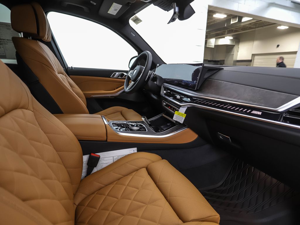 Thumbnail: 2026 BMW X5 - 30