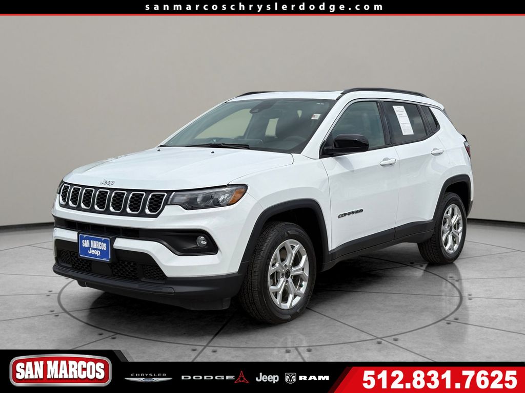 Bright White Clearcoat 2025 Jeep Compass Latitude 4WD SUV / Crossover Four-Wheel Drive 8-Speed Automatic