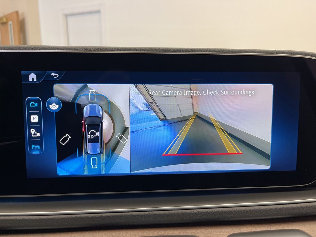 Thumbnail: 2026 Mercedes-Benz GLS - 18