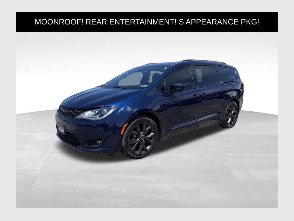 Jazz Blue Pearlcoat 2018 Chrysler Pacifica Minivan Front-Wheel Drive 9-Speed Automatic