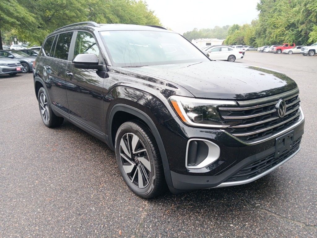 2024 Volkswagen Atlas 2.0T SE w/Technology 7