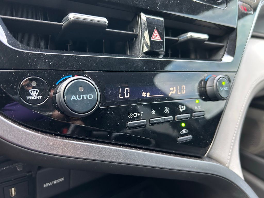 2023 Toyota Camry LE 19