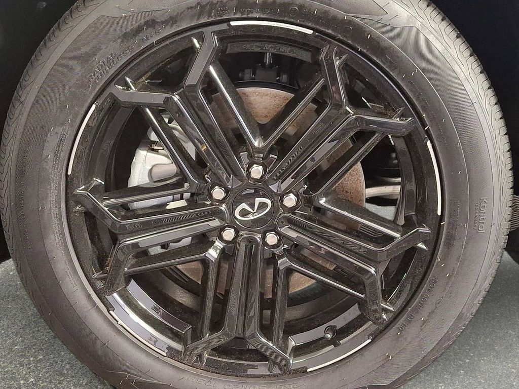New 2027 Graphite Shadow INFINITI SPORT image 7