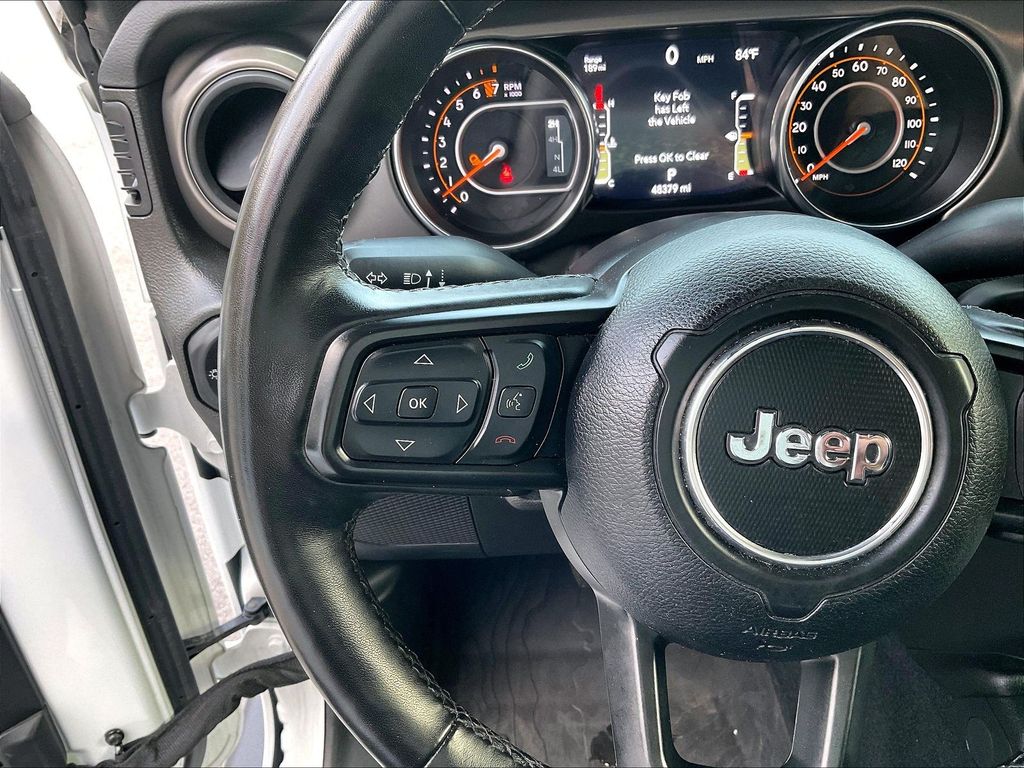 2022 Jeep Gladiator — photo 23
