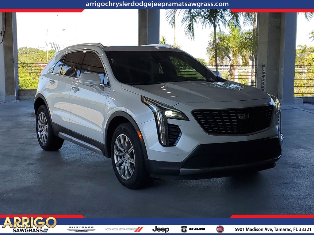 2019 Cadillac XT4 Premium Luxury