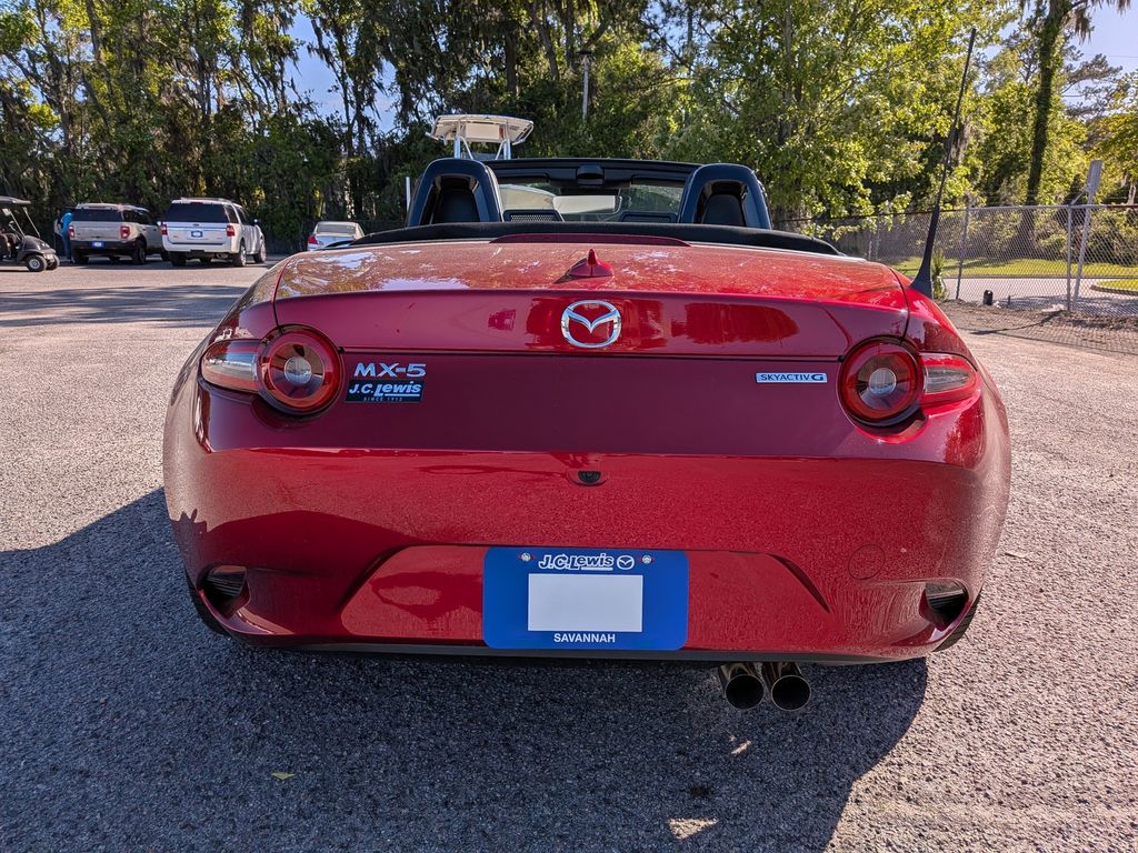 2026 Mazda MX-5 Miata Grand Touring
