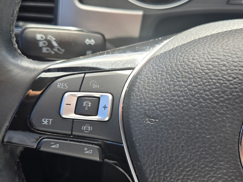 2019 Volkswagen Atlas - $16,866
