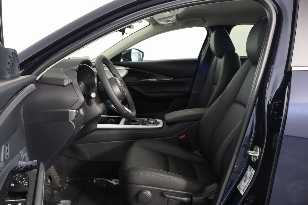 Thumbnail: 2025 Mazda CX-30 - 5