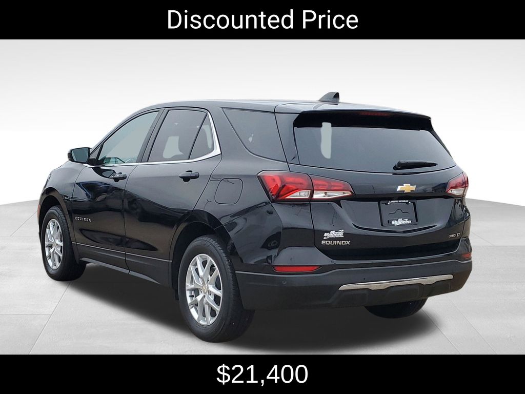 View vehicle photo 3