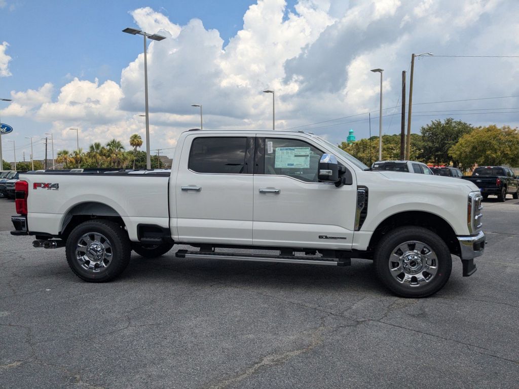 2025 Ford F-250 Super Duty Lariat