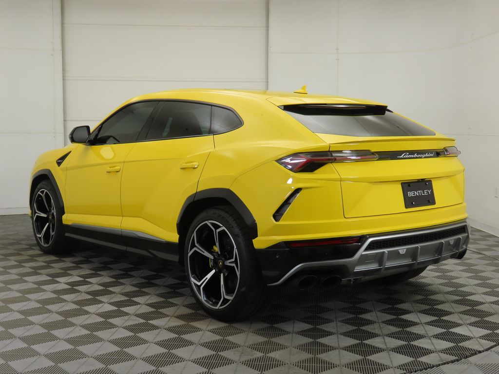 Thumbnail: 2019 Lamborghini Urus - 7