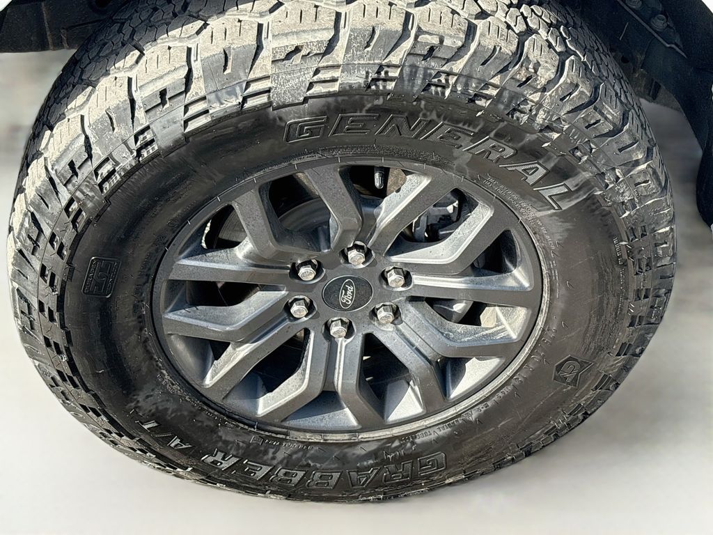 Used 2023 White Ford Tremor image 34