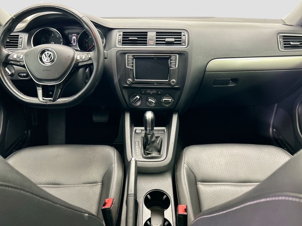 Thumbnail: 2018 Volkswagen Jetta - 13