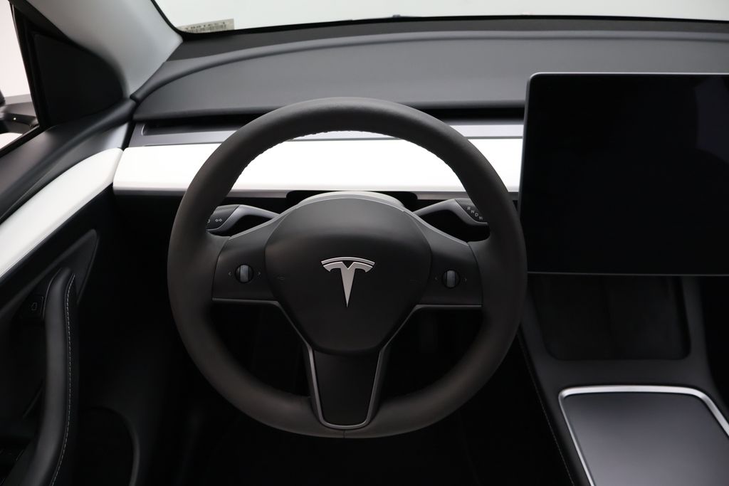 Thumbnail: 2025 Tesla Model Y - 23