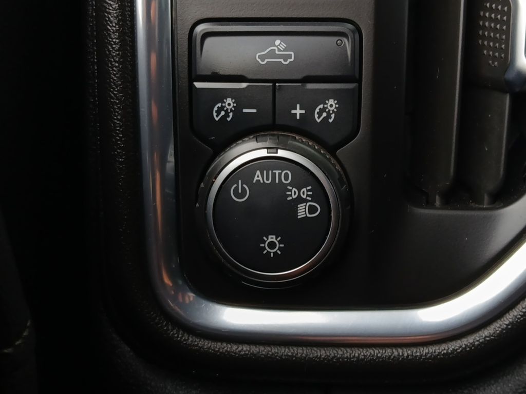 Used Car 2021 Chevrolet Silverado 1500  Lt For Sale Under $30,000 In Austin, Texas