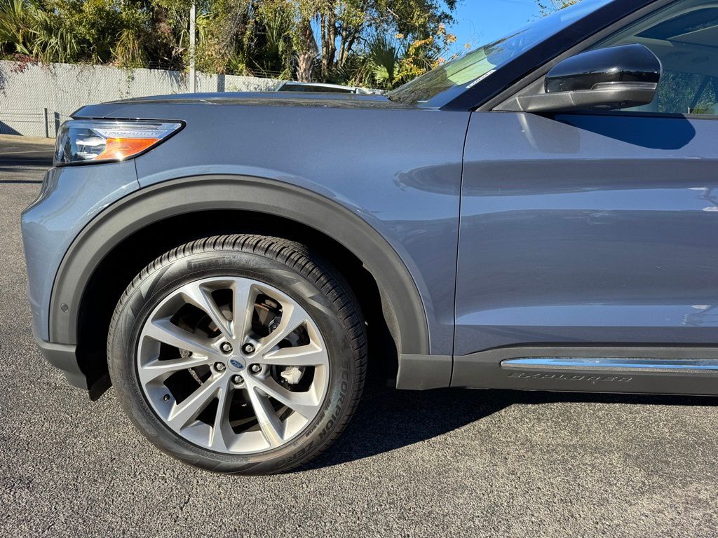 2021 Ford Explorer Platinum 10