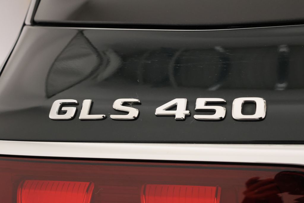 Thumbnail: 2024 Mercedes-Benz GLS - 9