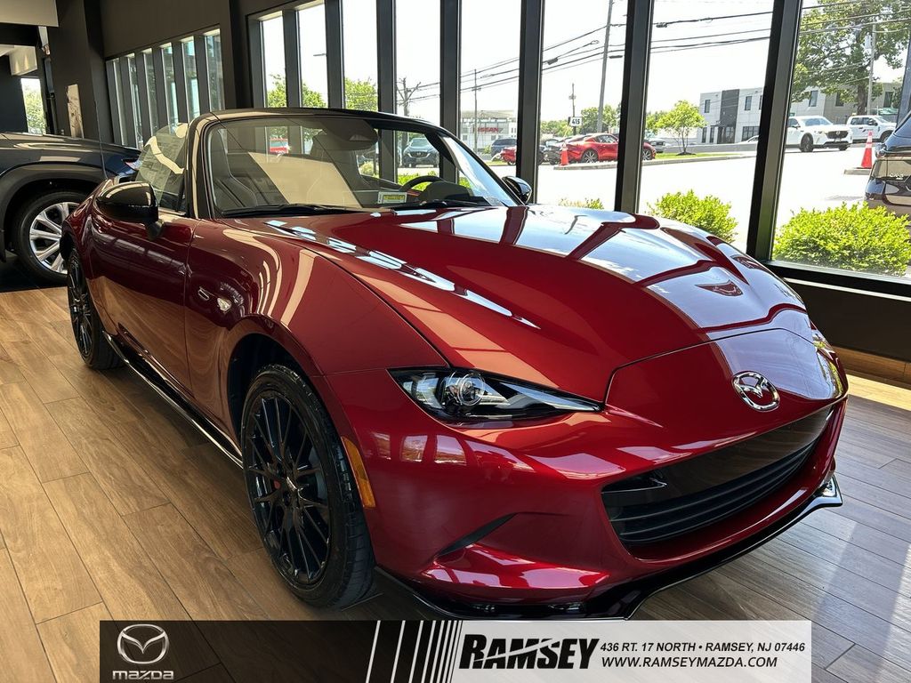 Soul Red Crystal Metallic 2026 Mazda MX-5 Miata Convertible Rear-Wheel Drive 6-Speed Manual
