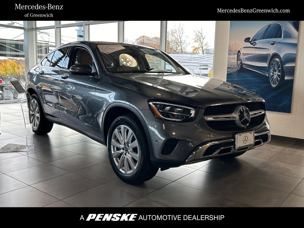 2021 Mercedes-Benz GLC 300 -
                Greenwich, CT