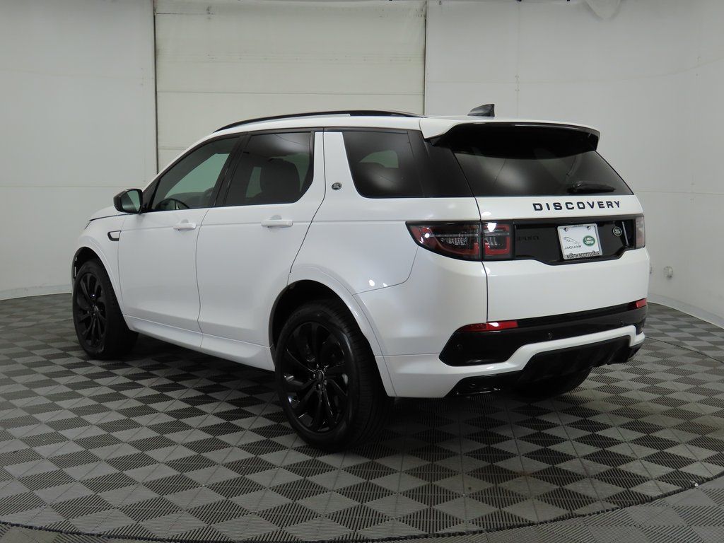 Thumbnail: 2023 Land Rover Discovery Sport - 7