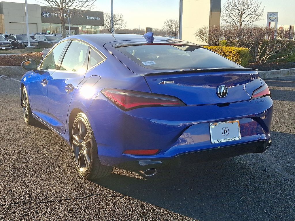 Thumbnail: 2025 Acura Integra - 4