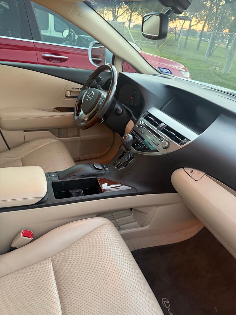 Thumbnail: 2014 Lexus RX - 4