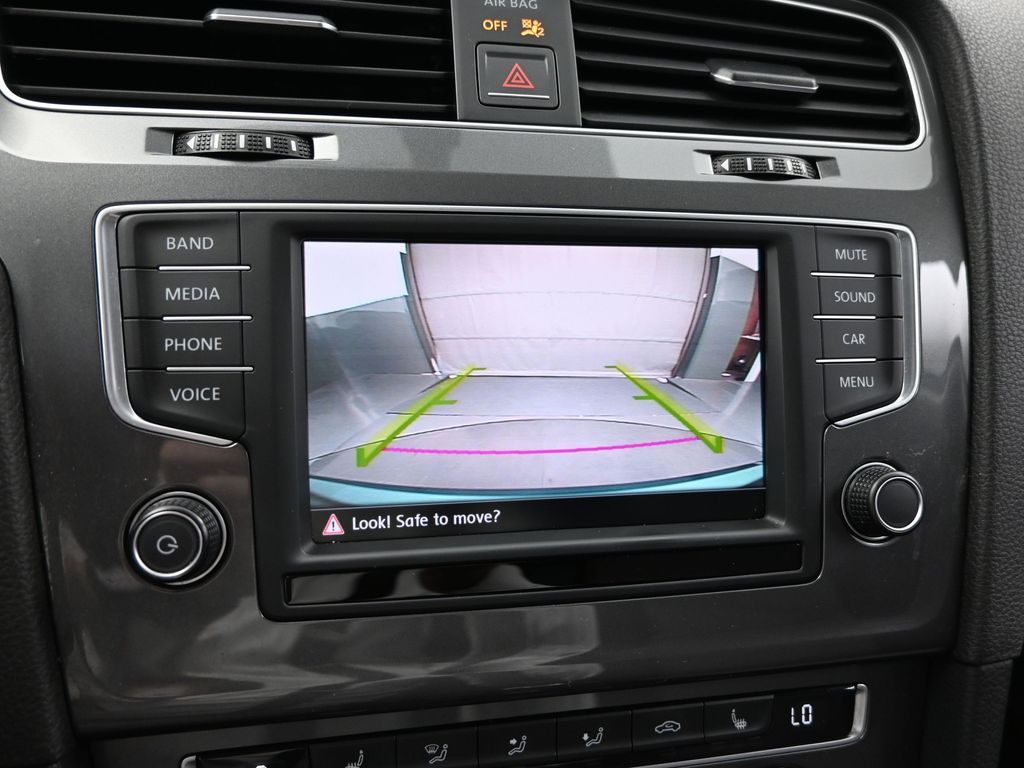 2016 Volkswagen e-Golf SE