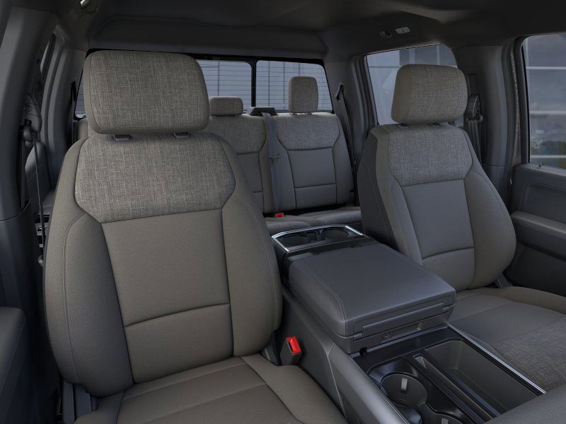 2025 Ford F-150 XLT photo 10