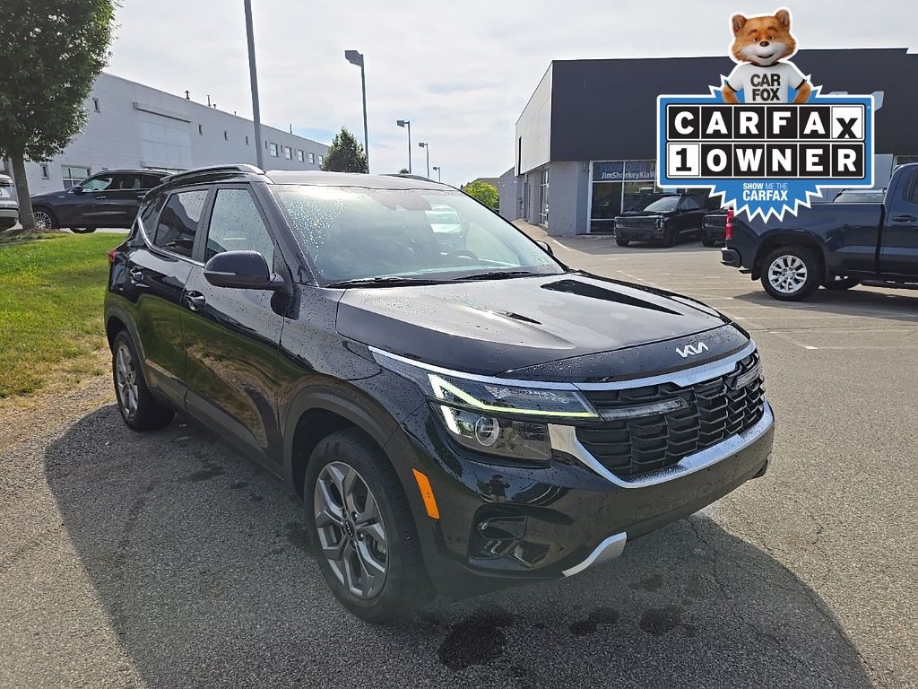 Fusion Black 2024 Kia Seltos SUV / Crossover All-Wheel Drive Continuously Variable Transmission
