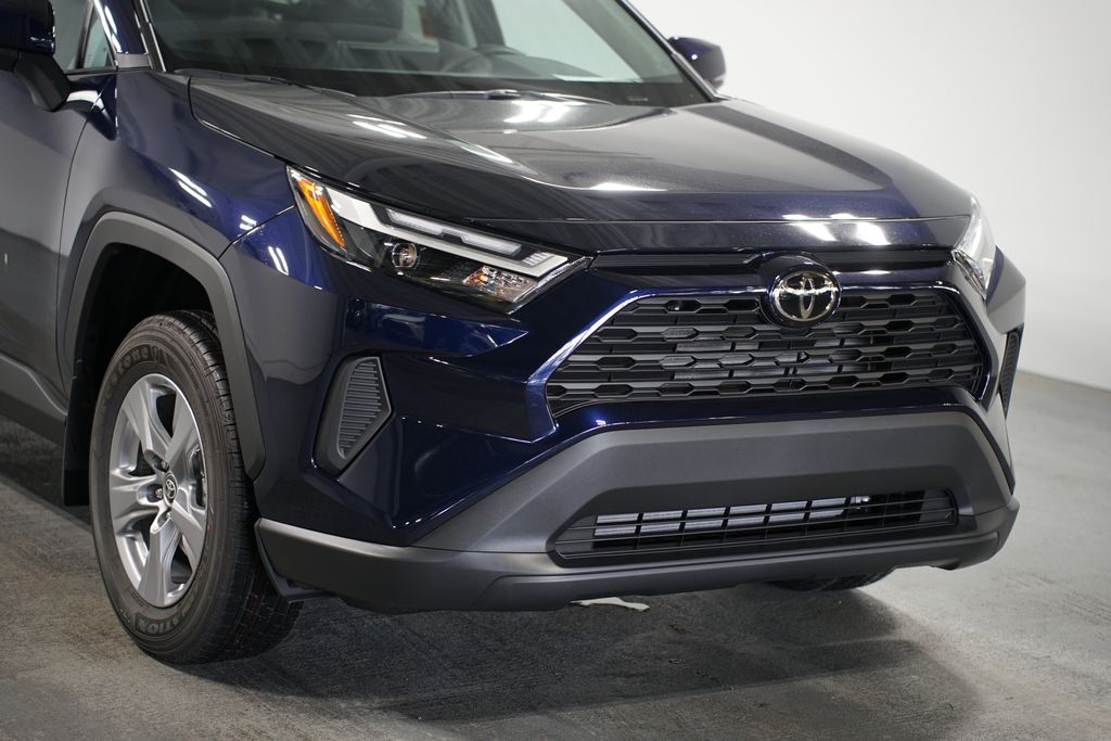 2025 Toyota RAV4 XLE 4
