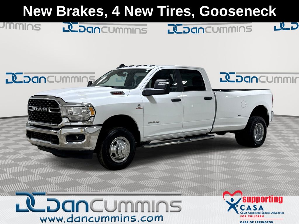 Bright White Clearcoat 2024 RAM 3500 Big Horn Crew Cab LB DRW 4WD Pickup Truck Four-Wheel Drive 6-Speed Automatic