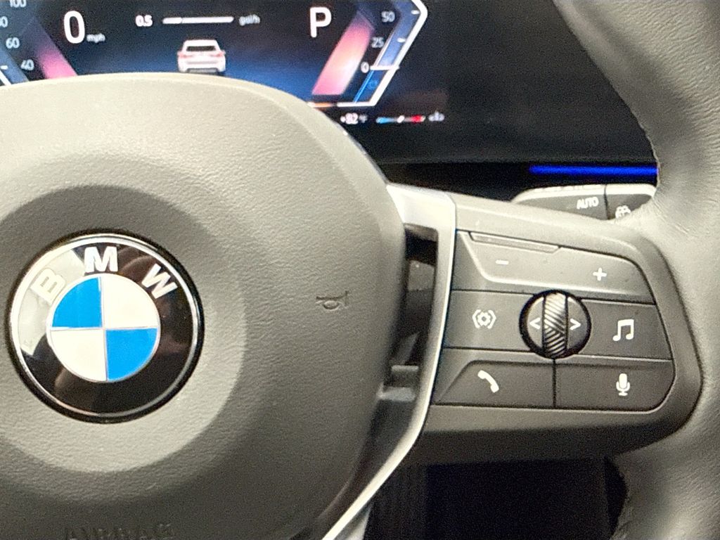 Thumbnail: 2025 BMW X1 - 12