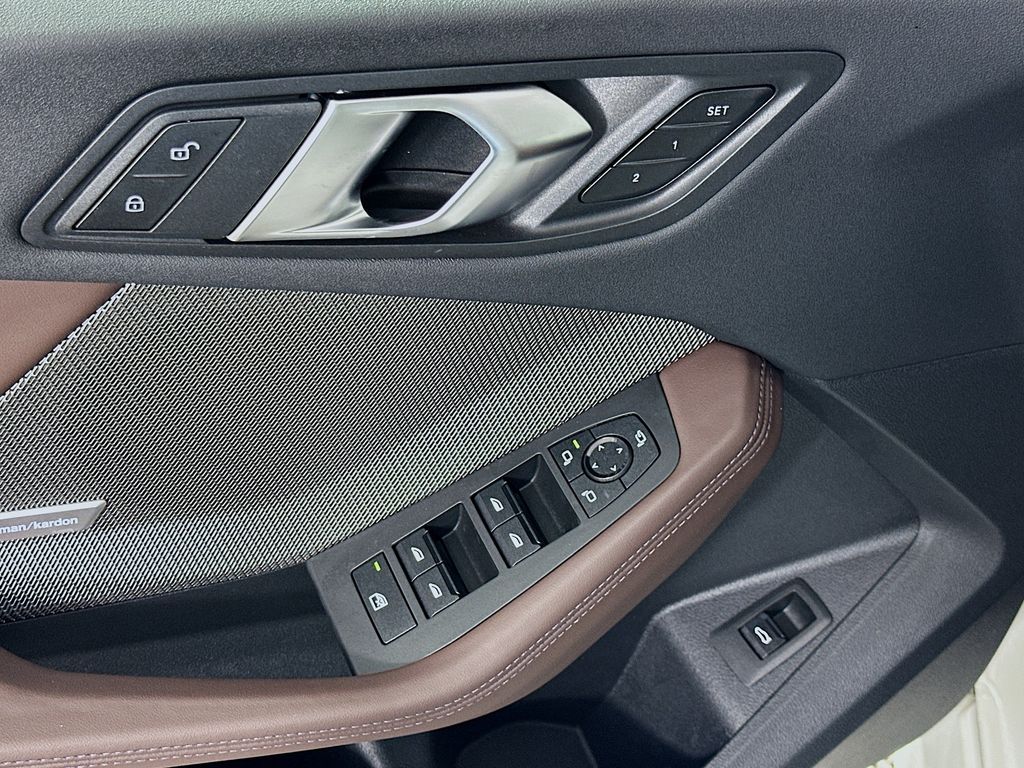 Thumbnail: 2025 BMW 2 Series - 17