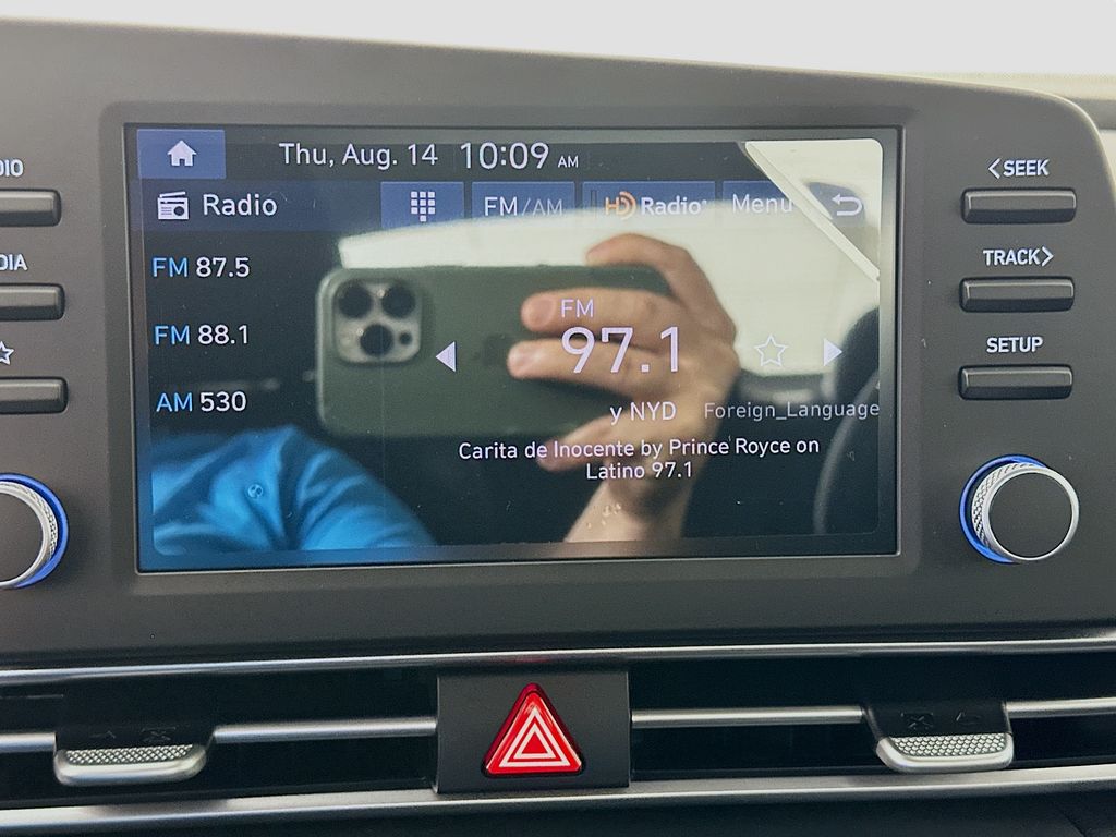 Thumbnail: 2025 Hyundai Elantra - 11