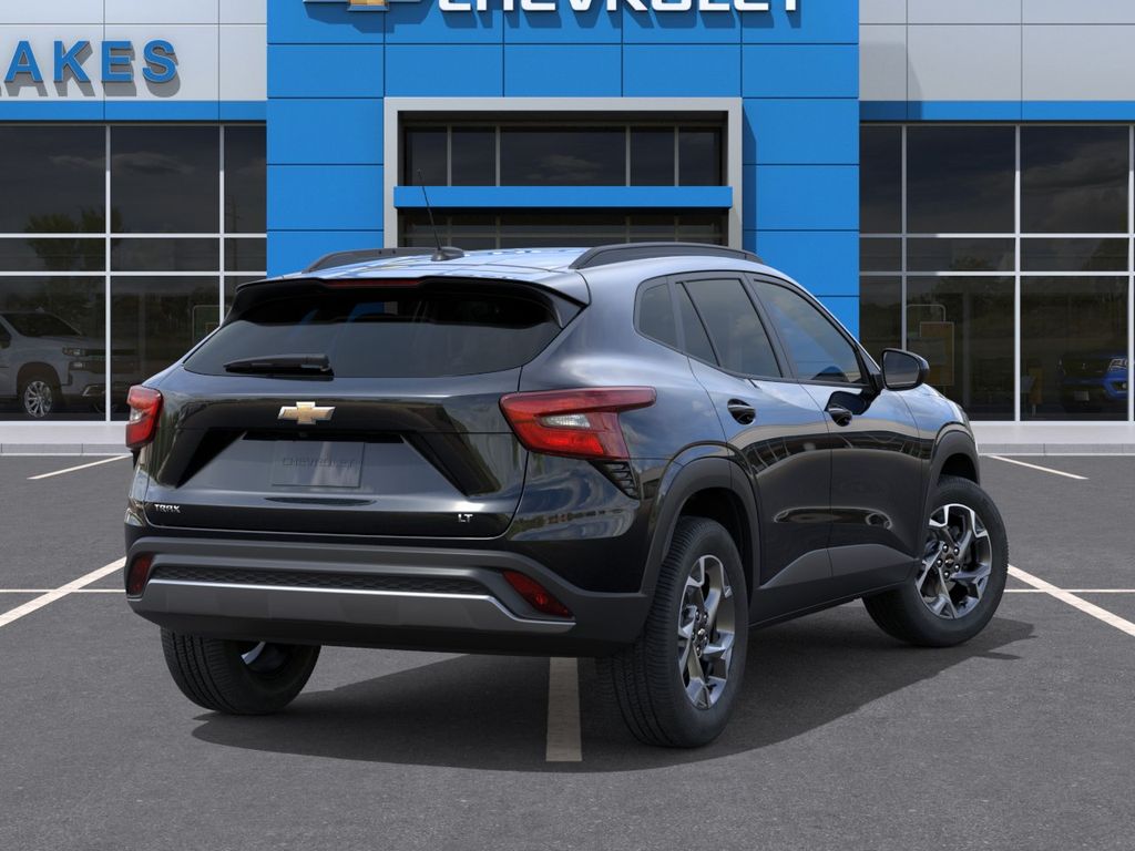 2026 Chevrolet Trax LT - Photo 4